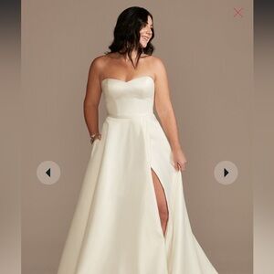 Wedding Dress - Strapless Ballgown